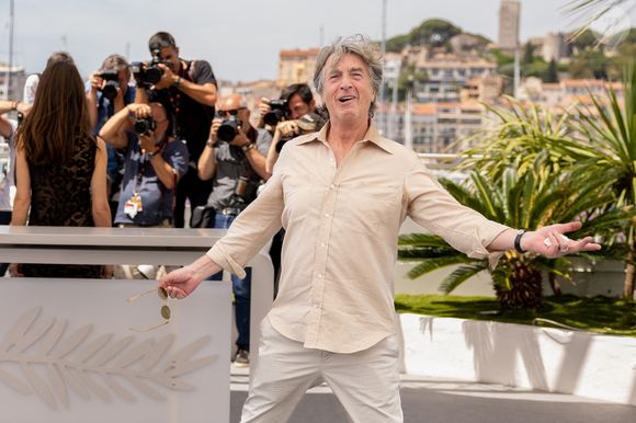 François Cluzet au photocall de "Mascarade" lors du 75ème Festival International du Film de Cannes, le 28 mai 2022. 
© Olivier Borde / Bestimage