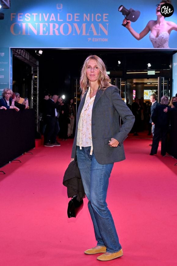 Sandrine Kiberlain, la présidente du jury du Festival, - Tapis rouge lors de la 7ème édition du festival Cinéroman au Pathé gare du Sud à Nice le 1er Octobre 2025. © Bebert-Jacovides/Bestimage