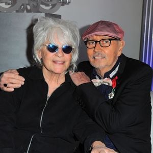 Catherine Lara et Eric Charden lors de la remise de la légion d'honneur à Eric Charden par Michel Drucker le 13 avril 2012  © Guillaume Gaffiot /Bestimage