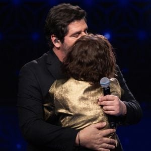 Exclusif - Patrick Fiori et Tina Arena pour les surprises lors de l'enregistrement de l'émission "La Boîte à secrets", présentée par F.Bollaert et diffusée le 23 janvier sur France 3, dans les studios du Lendit à Saint-Denis, France, le 16 décembre 2025. © Cyril Moreau/Bestimage
