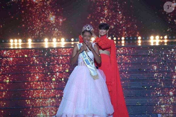 Miss France 2025, sur TF1    Crédits : Pierre Billard/Sipa press via Bestimage