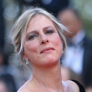 Karine Viard sur le tapis rouge de The Old Oak lors de la 76e édition du festival de Cannes au Palais des Festivals le 26 mai 2023 à Cannes, France. Photo par Franck Castel/ABACAPRESS.COM