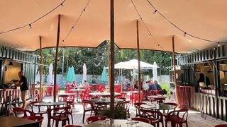 Vue sur la Seine et la Tour Eiffel... et 2,6 millions d'euros de dettes : le restaurant de la Maison de la radio met la clé sous la porte