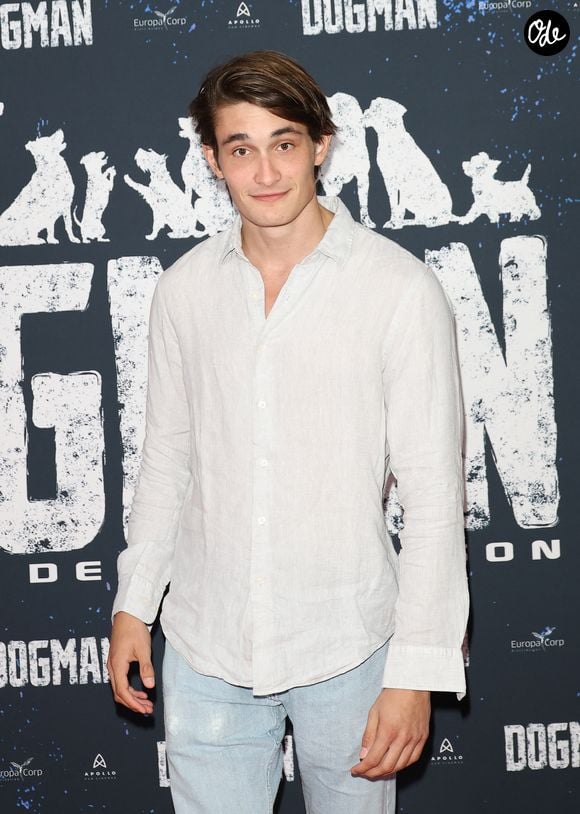 Moulin, remparts, ciel orangé : la ville espagnole s'est révélée sous son objectif.
Aurélien Enthoven - Avant-première du film "Dogman" au cinéma UGC Normandie à Paris le 19 septembre 2023. © Coadic Guirec/Bestimage