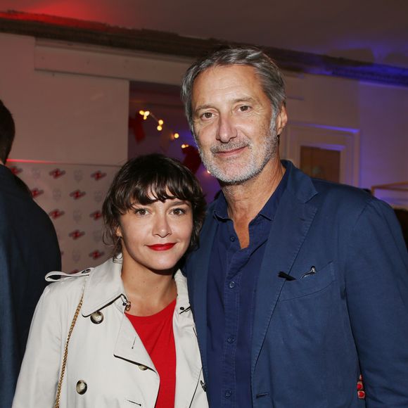 Exclusif - Emma de Caunes et Antoine de Caunes - Soirée "Tricolore Party" pour célébrer le 65ème anniversaire du Thermolactyl de Damart à la Maison Molière à Paris le 13 septembre 2018. © Denis Guignebourg/Bestimage