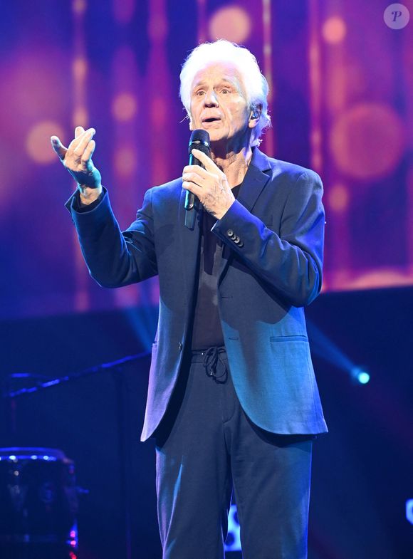 Gérard Lenorman - Grande soirée de la solidarité de l'Appel national pour la Tsedaka au Palais des Congrès à Paris le 13 décembre 2021. © Coadic Guirec/Bestimage