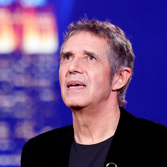 Julien Clerc à la Maison de la Radio et de la Musique à Paris le 8 mars 2022.

© Cyril Moreau / Jack Tribeca / Bestimage