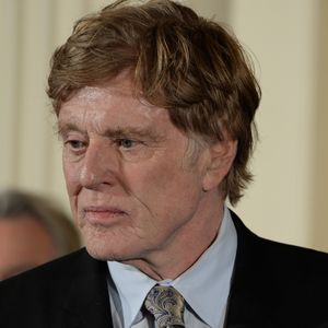Robert Redford - Les célébrités reçoivent la Médaille présidentielle de la Liberté des mains du président Barack Obama à Washington, le 22 novembre 2016 © Christy Bowe/Globe Photos via Zuma/Bestimage