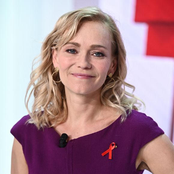 Mais aussi sur son parcours et sur ces périodes difficiles par lesquelles elle est passée.

Exclusif - Claire Borotra - Enregistrement de l'émission Vivement dimanche au studio Gabriel, presentée par Michel Drucker . Diffusion sur France 3 le 24/02/24 . © Guillaume Gaffiot / Bestimage