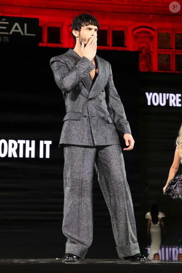 Baptiste Giabiconi - Défilé « L’Oréal Paris – A Celebration of Women's Empowerment  », dans le cadre de la Fashion Week, Collections Prêt-à-porter Printemps / Eté 2026, de Paris, France, le 29 Septembre 2025. 
© Bertrand Rindoff / Bestimage