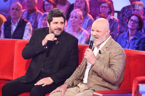 Exclusif - Patrick Fiori et Philippe Etchebest lors de l'enregistrement de l'émission Vivement dimanche au studio Rive gauche, présentée par M.Drucker, diffusée sur France 3 le 17 mai 2026, à Paris, France, le 21 avril 2026. © Guillaume Gaffiot/Bestimage