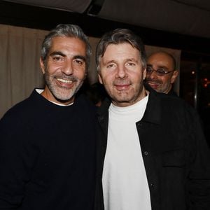 Les acteurs Ary Abittan Abittan étaient, eux aussi, présents. Ils ont d'ailleurs participé à un karaoké géant.
Exclusif - Ary Abittan et Philippe Lellouche Exclusif aux Jardins du Presbourg à Paris, le 6 novembre 2025.
Photo : Marc Ausset-Lacroix / Bestimage