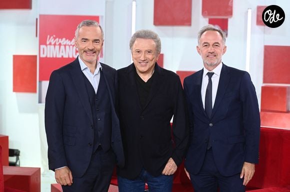 Le programme mêlera musique, histoire, politique et divertissement.

Franck Ferrand, Michel Drucker et le maire de Paris Emmanuel Grégoire - Enregistrement de l'émission Vivement dimanche spéciale Paris, au studio Rive Gauche, presentée par M. Drucker le 16 septembre 2026 avec une diffusion sur France 3 le 20/09/2026.
Guillaume Gaffiot/Bestimage