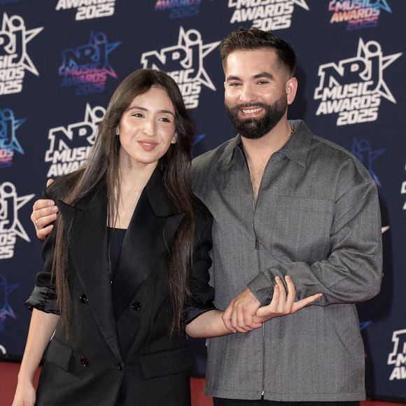 Kendji Girac et Ambre assistent à la 27e cérémonie des NRJ Music Awards le 31 octobre 2025 à Cannes, en France. Photo de David NIVIERE/ABACAPRESS.COM