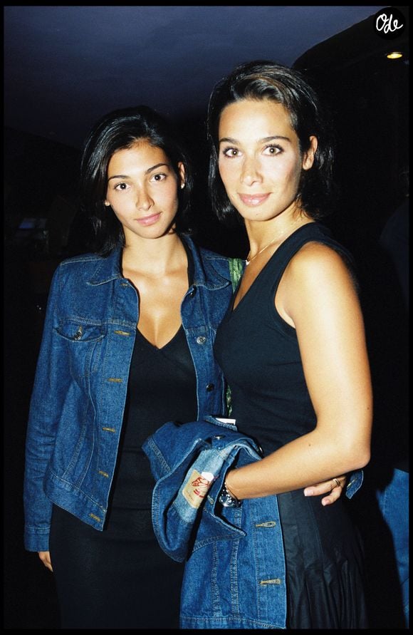 Archives - Laurette Fugain et sa sœur Marie Fugain en 2000.
Crédit : COADIC GUIREC / BESTIMAGE