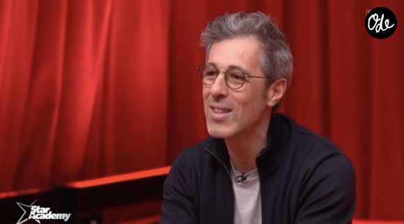Michael Goldman pourrait être remplacé par Mosimann ou Ycare comme directeur de la "Star Academy" dans la prochaine saison sur TF1

Michael Goldman a annoncé le nom des deux candidats qui vont rejoindre Ebony lors de la tournée. 
Crédit : Star Academy/TF1