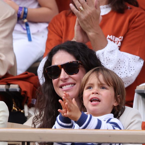 Xisca Perello, Rafael Junior - Hommage à Rafael Nadal lors des internationaux de France de tennis à Roland Garros le 25 mai 2025.

© Dominique Jacovides / Cyril Moreau / Bestimage