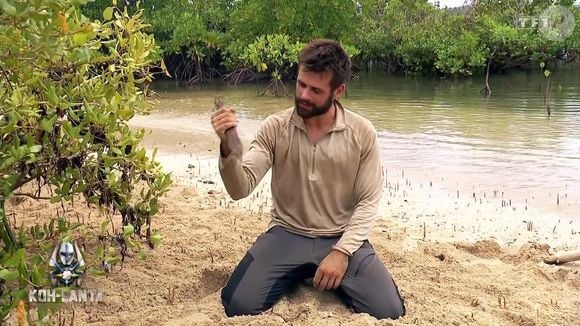 Maël a trouvé un poignard
Epreuve d'Orientation de "Koh-Lanta 2025", lors de l'épisode du 17 juin, sur TF1
