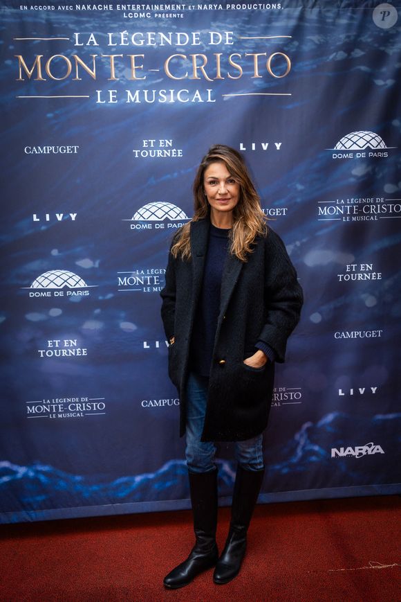 Exclusif - Nadia Fares au photocall du showcase de présentation de la comédie musicale La Légende du Comte de Monte Cristo à Salle Gaveau à Paris, France, le 25 septembre 2025. © Julien Sarkissian/Bestimage