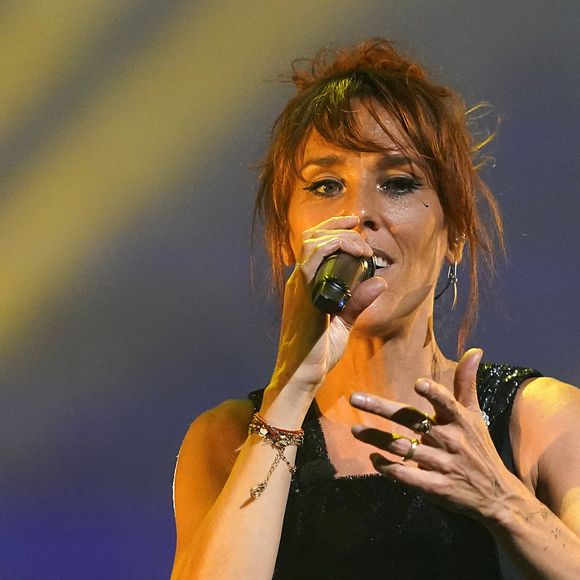 Zaz en concert lors du festival Universal Music de Madrid, le 24 juillet 2022. © Alterphotos / Panoramic / Bestimage