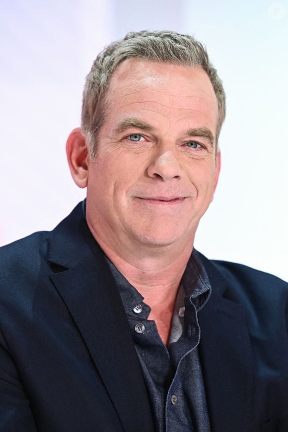Garou - Enregistrement de l'émission "Vivement dimanche" au studio Gabriel, présentée par M.Drucker, diffusée le 13 novembre 2022. © Guillaume Gaffiot / Bestimage