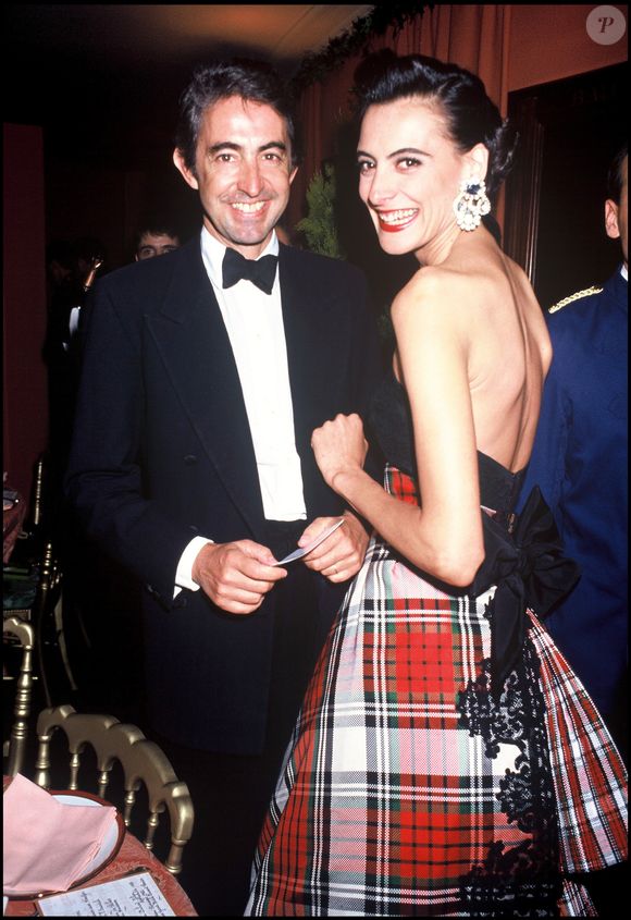 Archives - Inès de la Fressange et son mari Luigi d’Urso. RINDOFF-CASTEL / BESTIMAGE