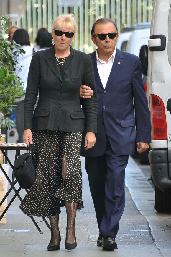 Le couple n'a jamais su quelles étaient les circonstances exactes de la mort de sa fille.

Photo d'archives du 30 août 2011 de Maaike Jansen et Roland Giraud. Maaike Jansen est décédée à l'âge de 83 ans le 23 janvier. Elle était mariée à l'acteur Roland Giraud depuis 1966. Photo Patrick Davy/ABACAPRESS.COM