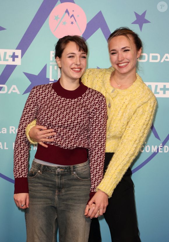 Mado Jouannet, Chloé Jouannet pour le court métrage "Allez ma Fille" - 27ème Festival International du Film de Comédie de l'Alpe d'Huez le 17 janvier 2024. © Dominique Jacovides/Bestimage