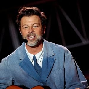 Exclusif - Christophe Maé lors surprises lors de l'enregistrement de l'émission "La chanson secrète N°14", présentée par N.Aliagas et diffusée le 26 décembre sur TF1, consacrée à Helena à Paris le 10 Décembre 2025