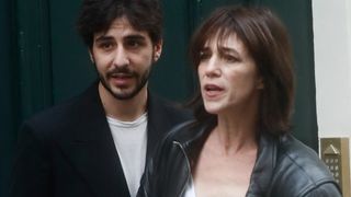 Rue de Verneuil, Ben Attal dépoussière l’héritage de Serge Gainsbourg et poursuit l’aventure familiale