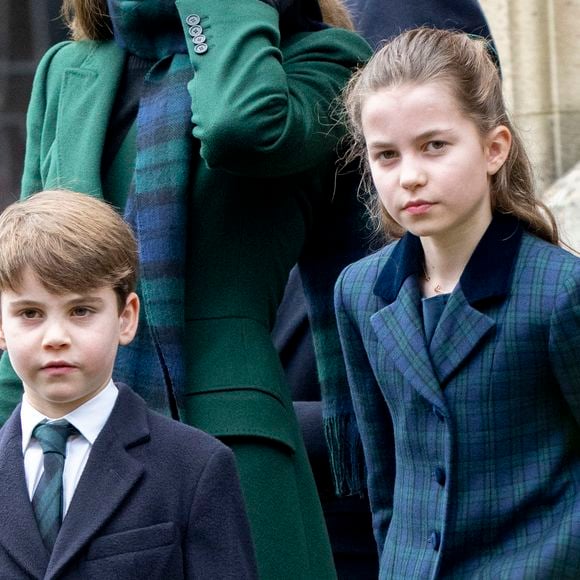 Le prince Louis et la princesse Charlotte - La famille royale britannique se rend à la messe de Noël à Sandringham le 25 décembre 2024. GOFF INF / BESTIMAGE