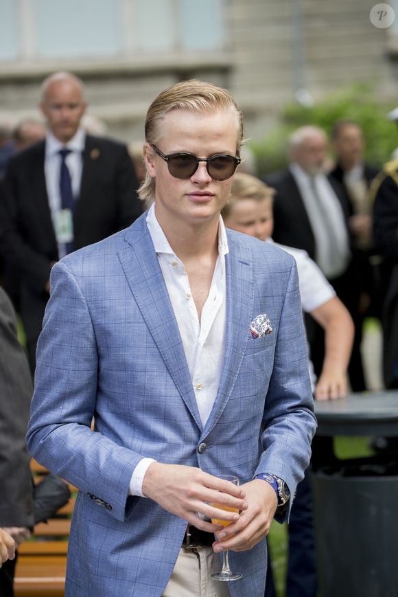 Marius Borg Hoiby - La famille royale de Norvège lors de la garden party du jubilé des 25 ans de règne du roi Harald de Norvège à Trondheim le 23 juin 2016.
