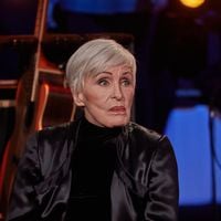 "Je n'attends que ça" : Nicole Croisille confrontée au déclin de son corps, sa fin de vie qu'elle avait planifiée n'a finalement pas eu lieu