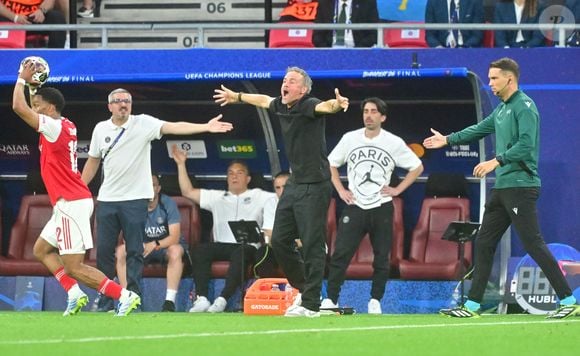 Entre 2019 et 2022, Luis Enrique était resté silencieux à propos de cette épreuve personnelle

Luis Enrique, entraineur PSG - Le PSG remporte la Ligue Des Champions 2026, pour la seconde fois d'affilée face à Arsenal au stade Ferenc-Puskas à Budapest © Christian Liewig / Bestimage
