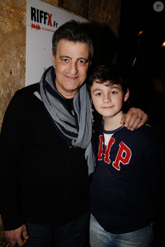 Phil Barney et son fils assistent à la soirée de remise des prix du 'Festival Generation Reservoir' qui se tient au Reservoir, à Paris, France, le 19 février 2015. Photo by Jerome Domine/ABACAPRESS.COM