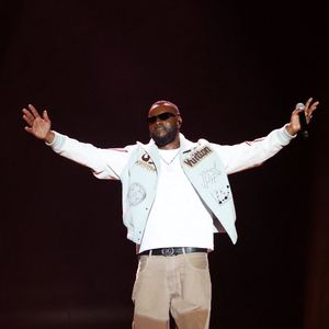 Gim's sur la scène du "Gala des pièces jaunes, le concert événement" à La Défense Arena à Nanterre le 23 janvier 2025. © Jacovides / Moreau / Bestimage