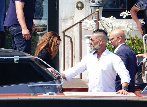 La reine Rania de Jordanie arrive au palace St Regis à Venise pour assister au mariage de Jeff Bezos et Lauren Sanchez (26 - 28 juin 2025), le 26 juin 2025.

Backgrid UK/ Bestimage