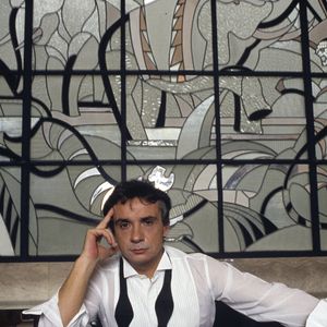 L’ancienne maison de Michel Sardou à Neuilly-sur-Seine, dans le quartier Saint-James, est mise en vente pour 18,8 millions d’euros. 

Alain Canu via Bestimage