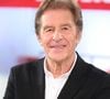le canapé rouge de Vivement dimanche 
Exclusif - Henri Sannier - Enregistrement de l'émission Vivement dimanche au studio Rive gauche, presentée par Michel Drucker . Diffusion sur France 3 le 25/10/2026. © Guillaume Gaffiot / Bestimage