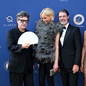 Marc Lavoine et sa compagne Adriana Karembeu et Patrick Mouratoglou - 11ème édition du Gala de charité de Patrick Mouratoglou à la Mouratoglou Academy & Resort à Biot le 21 juin 2025. Ce gala de prestige réunit chaque année les grandes figures du sport, du divertissement et de nombreux donateurs, mobilisés pour soutenir les jeunes talents du tennis mondial. © Bruno Bebert/Bestimage