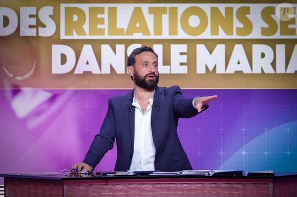 Exclusif - Cyril Hanouna, sur le plateau de l’émission « TPMP » (Touche pas à mon poste) présentée par C.Hanouna et diffusée en direct sur C8, Paris, France, le 13 février 2025. © Jack Tribeca / Bestimage
