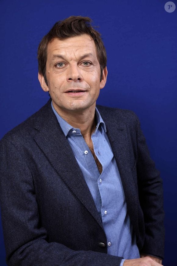 Laurent Mariotte pose lors d'une séance de portrait à Paris, France, en novembre 2017. Photo par VIM/ABACAPRESS.COM