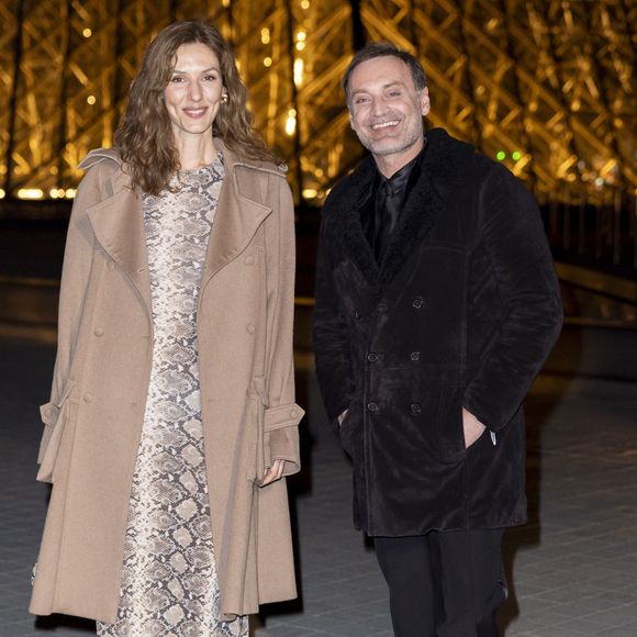 Doria Tillier, Augustin Trapenard - Photo Call du « Le Grand Diner du Louvre « lors de la Fashion Week  à Paris le 5 mars 2025. © Olivier Borde /Bestimage