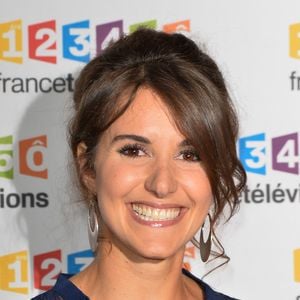 Pour s'installer en Auvergne.

Fanny Agostini lors du photocall de la présentation de la nouvelle dynamique 2017-2018 de France Télévisions. Paris, le 5 juillet 2017.
© Guirec Coadic/Bestimage