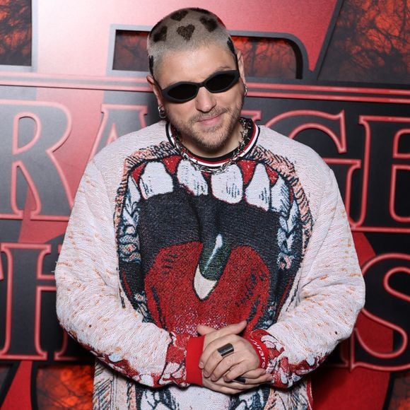 Quentin Mosimann, Mokobé, Flora Coquerel et EnjoyPhoenix ont également été aperçus. Abrege frère, Fadily Camara, Mallory Wanecque et Raska figuraient parmi les invités.

Quentin Mosimann - Avant-première de la série "Stranger Things'" Saison 5 au Grand Rex à Paris le 18 novembre 2025. © Denis Guignebourg/Bestimage