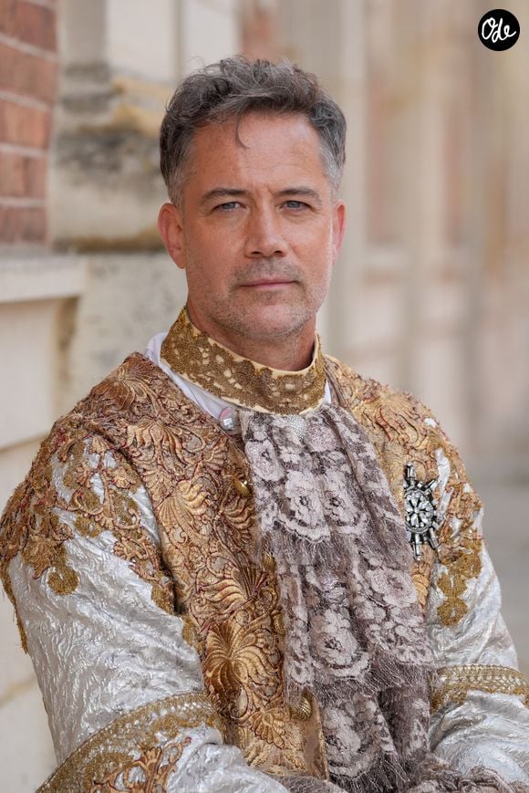 Le chanteur et comédien y profite d’une maison avec jardin et d’un calme absolu.

Emmanuel Moire lors de l'enregistrement de l'émission "Versailles en fêtes" diffusée le 5 septembre 2026 sur France 2, à Versailles, France, le 31 août 2026. © Anne-Sophie Guebey/Bestimage