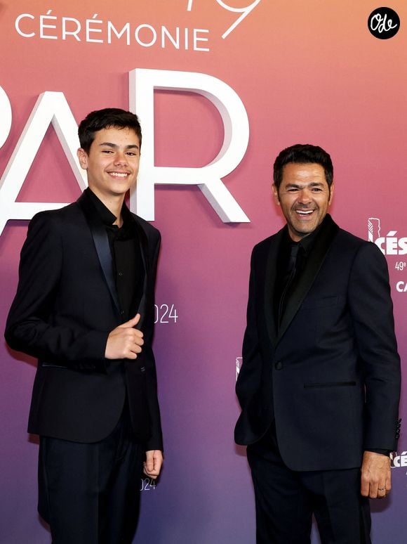 Mais Léon se lance dans une nouvelle aventure

Jamel Debbouze et son fils Léon - Photocall des lauréats (press room) lors de la 49ème édition de la cérémonie des César à l’Olympia à Paris le 23 février 2024

© Dominique Jacovides / Olivier Borde / Bestimage