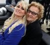 Très proche de sa grand-mère paternelle, Elyette Boudou, Laeticia Hallyday n’a pas manqué de célébrer les 90 ans de celle que Johnny Hallyday surnommait "Mamie Rock".
Exclusif - Prix Spécial - Laeticia Hallyday et Elyette Boudou (Mamie Rock) - Laeticia Hallyday reçoit la médaille de la ville de Toulouse en compagnie de ses filles et d'Elyette Boudou avant de quitter l'Esplanade Johnny Hallyday. Laeticia Hallyday et ses filles Jade et Joy sont venues inaugurer une esplanade portant le nom de Johnny Hallyday située en face du Zénith de Toulouse. Laeticia porte le pendentif crucifix de Johnny autour du cou. © Dominique Jacovides/Bestimage