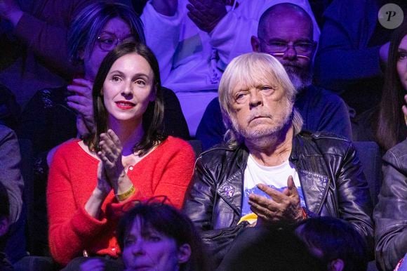 Tout comme sa fille Lolita

Exclusif  - Renaud et sa fille Lolita Séchan - Enregistrement de l'émission "Joyeux anniversaire Renaud" au Dôme de Paris, diffusée le 10 mai sur France 2
© Cyril Moreau / Bestimage