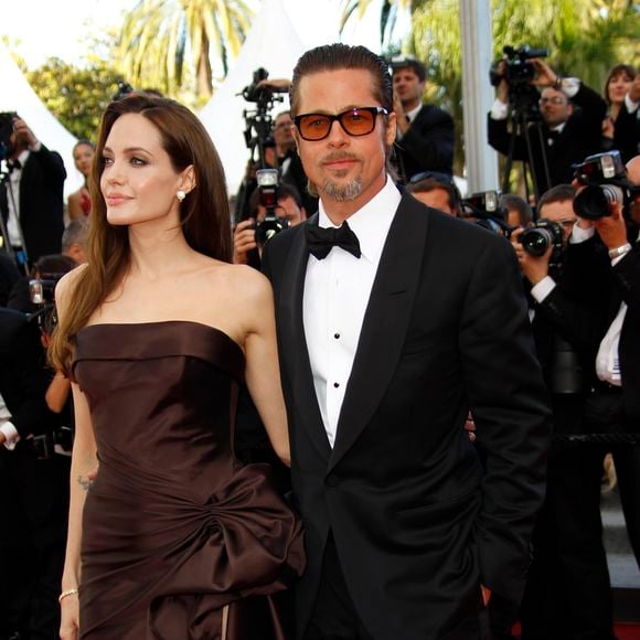 Angelina Jolie et Brad Pitt - 64e Festival de Cannes, montée des marches du film "Tree of Life", le 16 mai 2011. © Guillaume Gaffiot/Bestimage